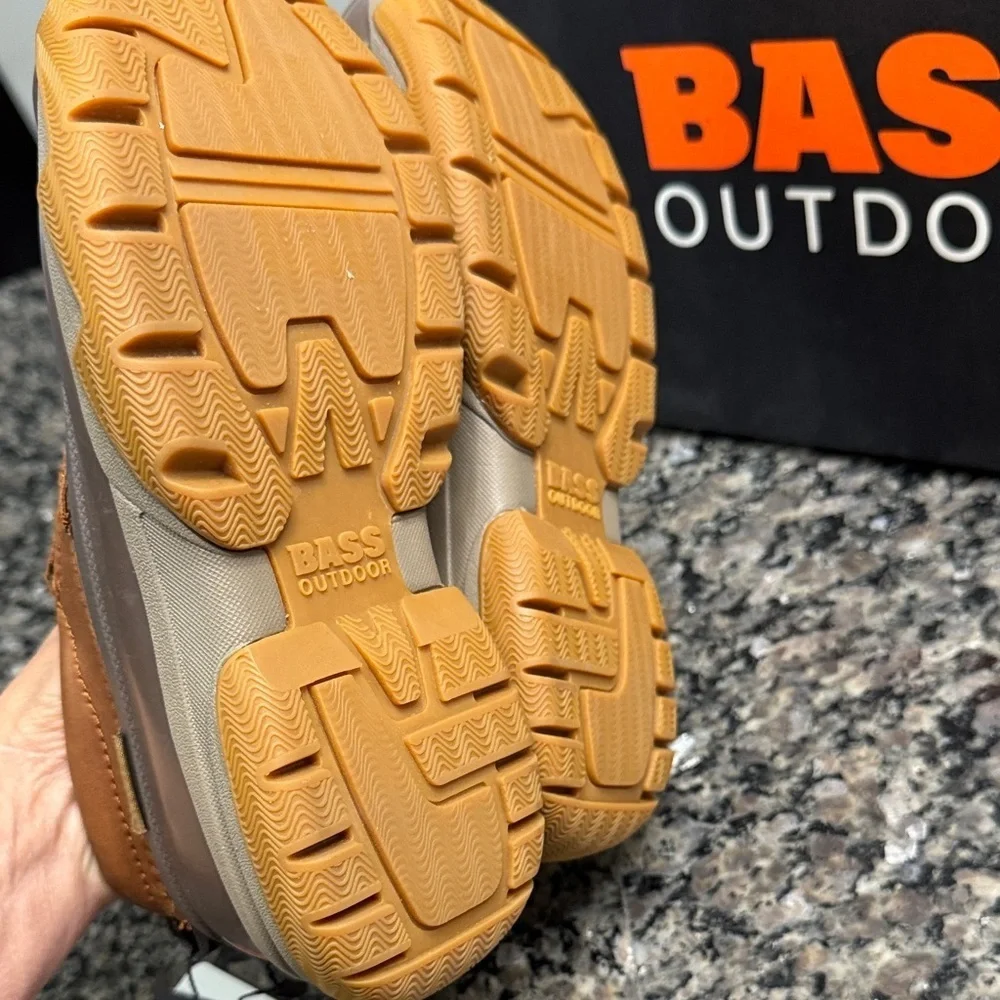 Bass Outdoor Brown Waterproof duck Boots NWT 6